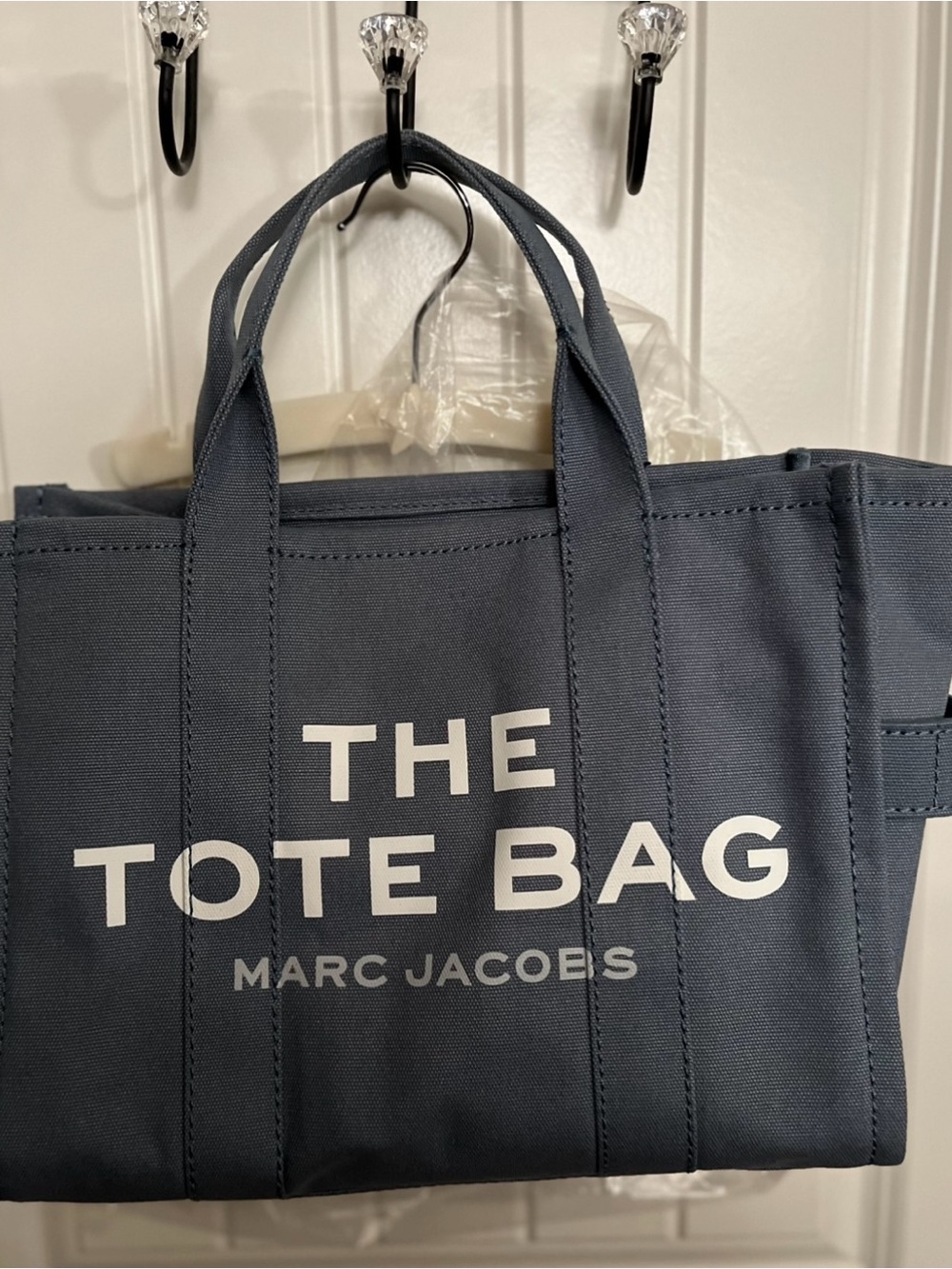 Marc Jacobs Women’s Tote Bag. Blue Shadow